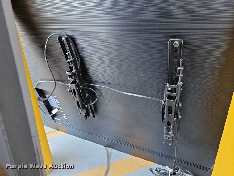 image for item DZ6691 Samsung 66