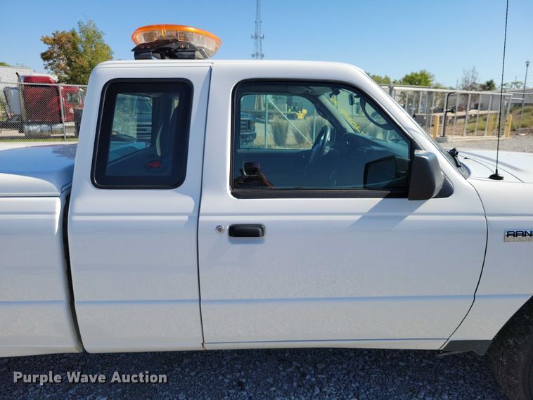 image for item DZ6694 2011 Ford Ranger SuperCab pickup truck