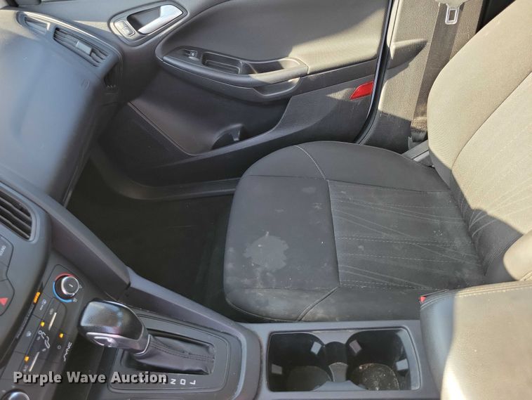 image for item DZ6696 2017 Ford Focus 