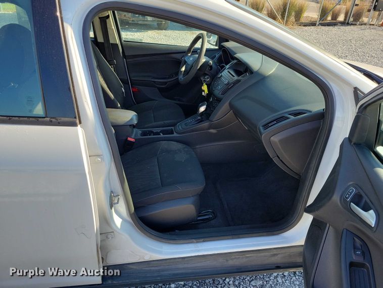 image for item DZ6696 2017 Ford Focus 