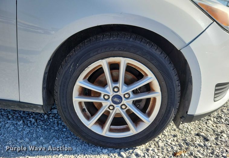 image for item DZ6696 2017 Ford Focus 