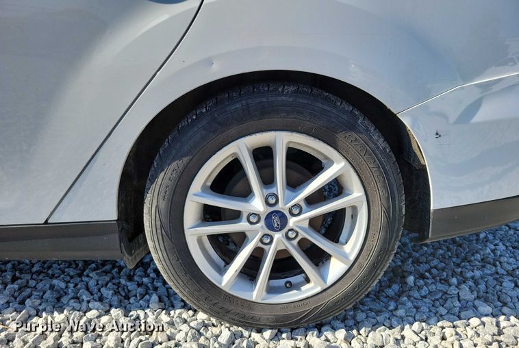 image for item DZ6696 2017 Ford Focus 