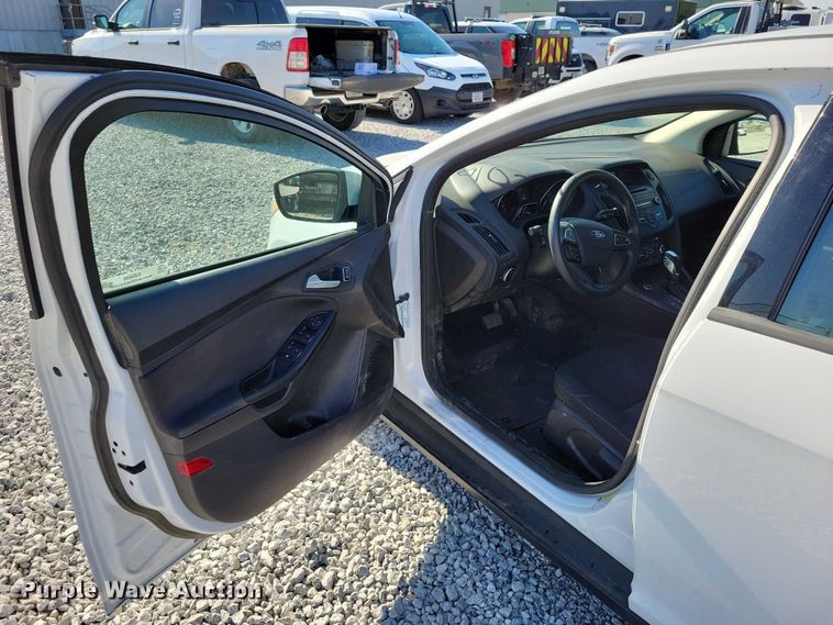image for item DZ6698 2016 Ford Focus 