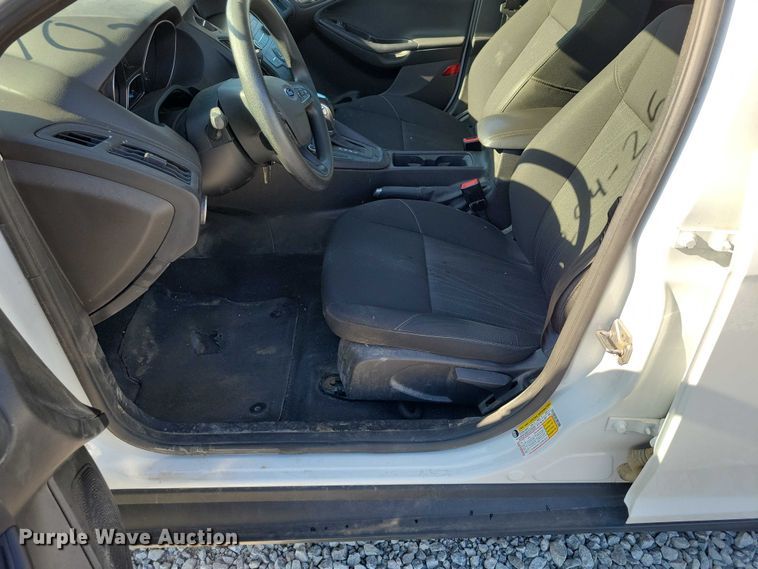 image for item DZ6698 2016 Ford Focus 