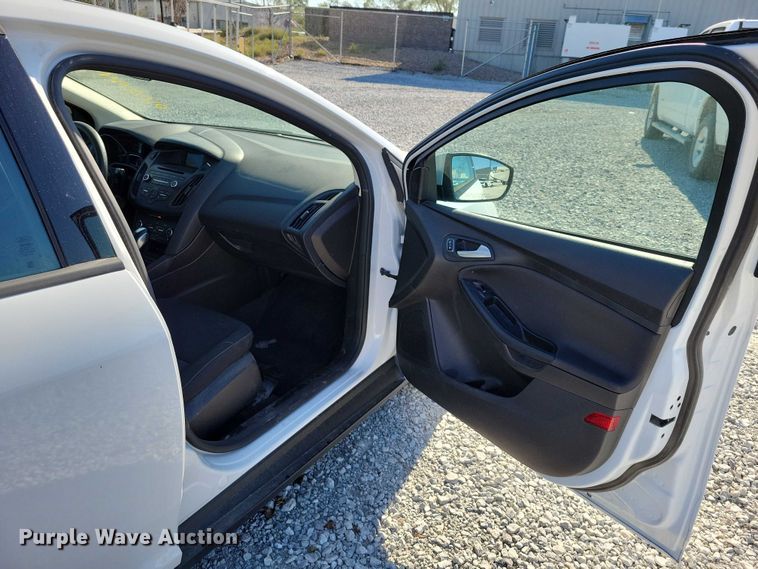 image for item DZ6698 2016 Ford Focus 