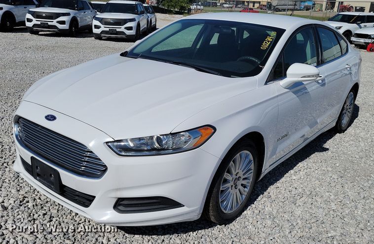image for item DZ6699 2016 Ford Fusion 