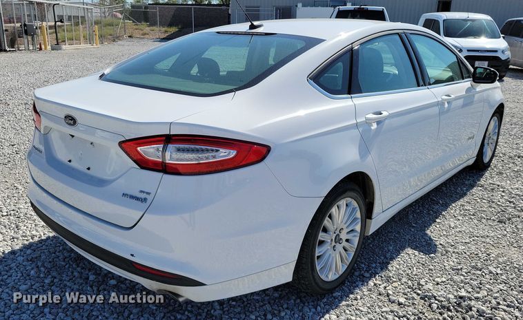 image for item DZ6699 2016 Ford Fusion 