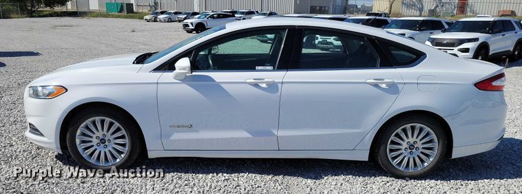 image for item DZ6699 2016 Ford Fusion 
