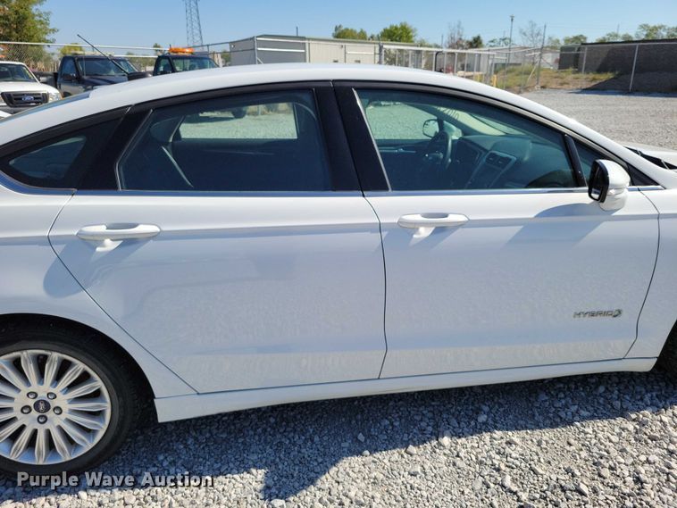 image for item DZ6699 2016 Ford Fusion 