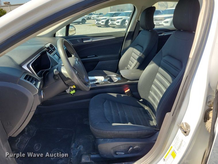 image for item DZ6699 2016 Ford Fusion 
