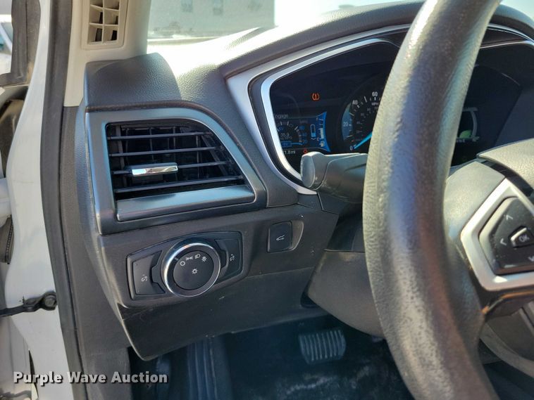image for item DZ6699 2016 Ford Fusion 