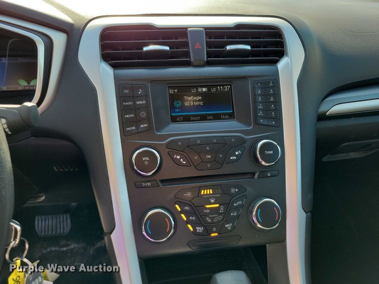 image for item DZ6699 2016 Ford Fusion 