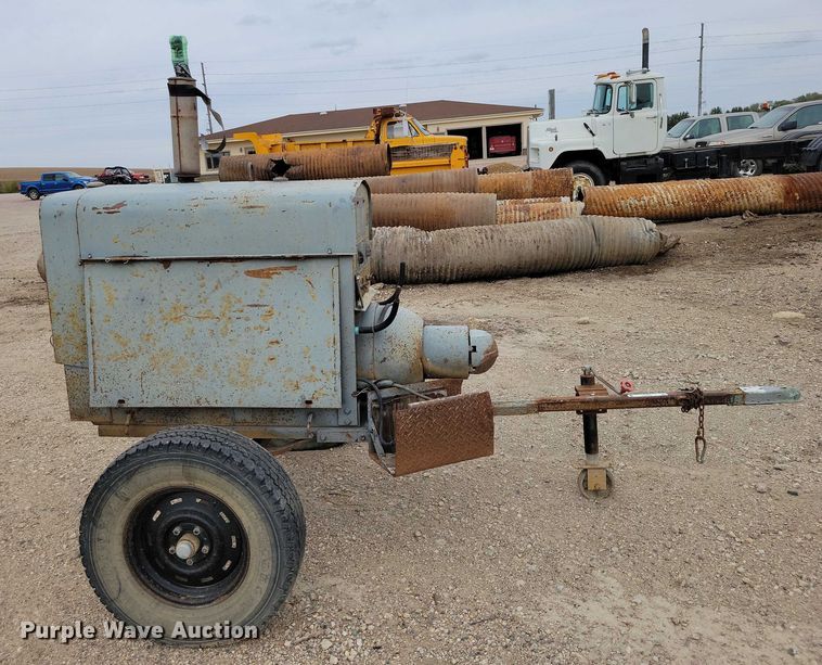 image for item DZ6711 Lincoln welder