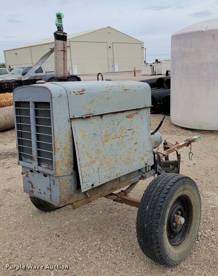 image for item DZ6711 Lincoln welder