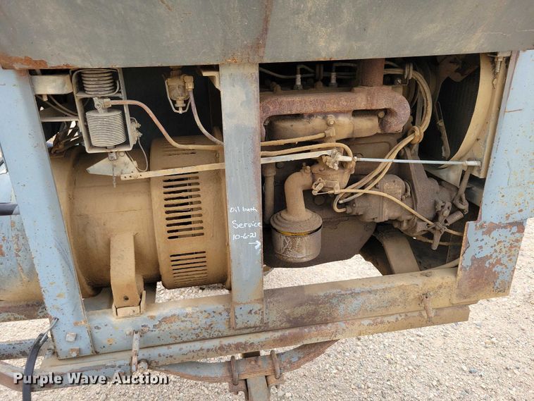 image for item DZ6711 Lincoln welder