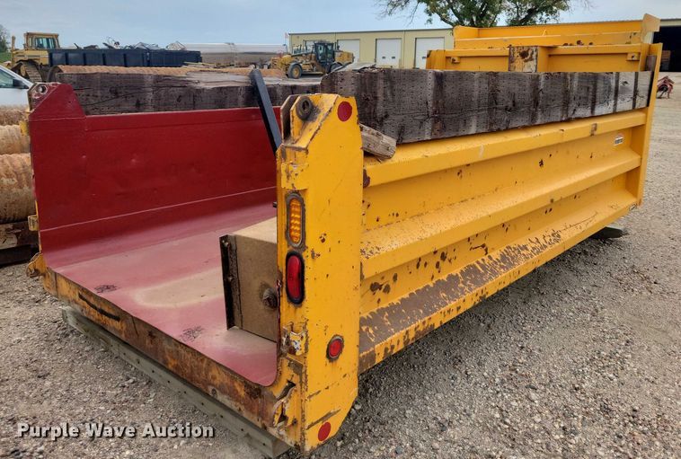 image for item DZ6713 Henderson XD X 15 X 36 dump bed
