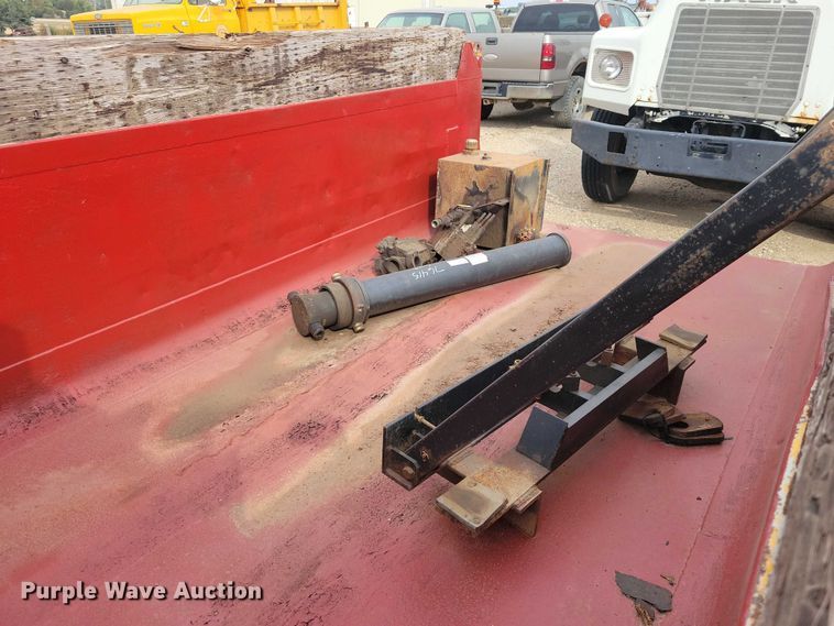 image for item DZ6713 Henderson XD X 15 X 36 dump bed