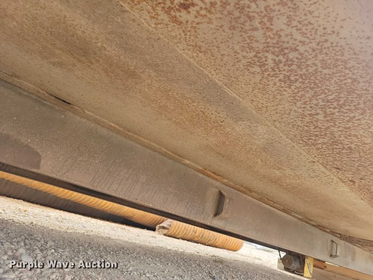 image for item DZ6713 Henderson XD X 15 X 36 dump bed