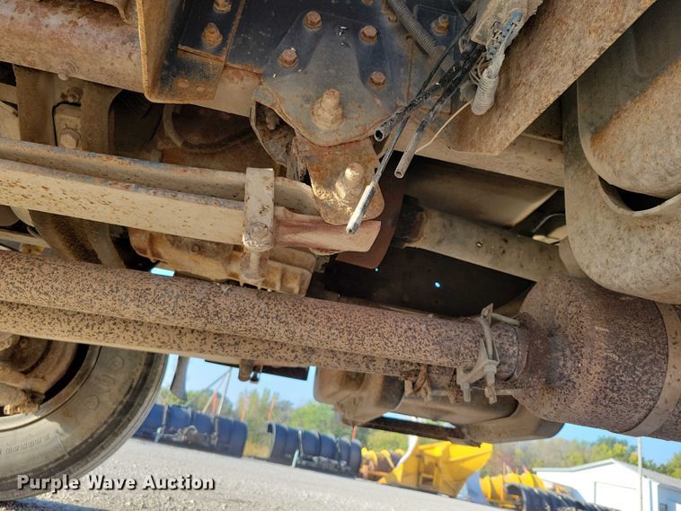 image for item DZ6735 1991 Chevrolet Kodiak C5500 dump truck