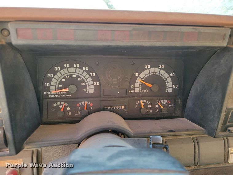 image for item DZ6735 1991 Chevrolet Kodiak C5500 dump truck