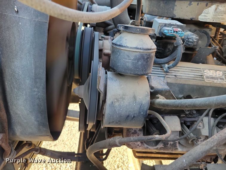 image for item DZ6735 1991 Chevrolet Kodiak C5500 dump truck