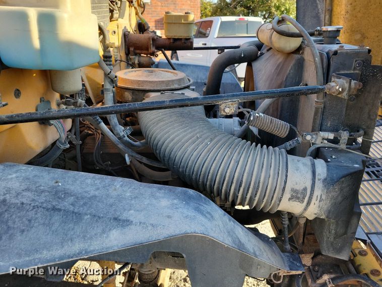 image for item DZ6735 1991 Chevrolet Kodiak C5500 dump truck