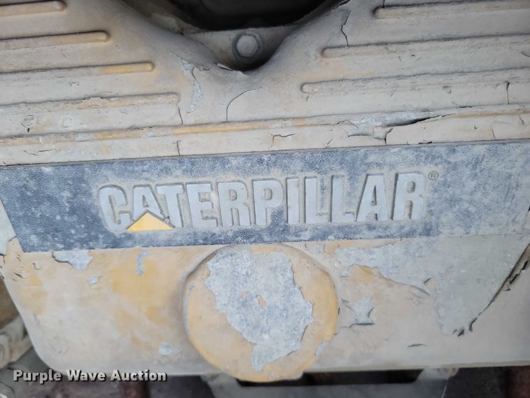 image for item DZ6736 1990 Ford L9000 semi truck