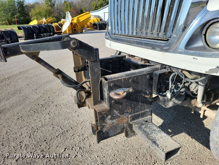 image for item DZ6737 2012 International  WorkStar 7500 dump truck