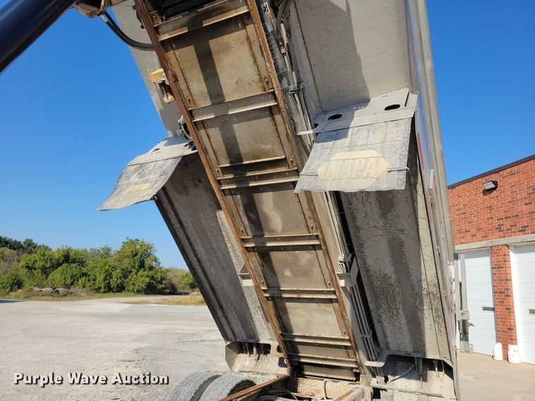 image for item DZ6737 2012 International  WorkStar 7500 dump truck