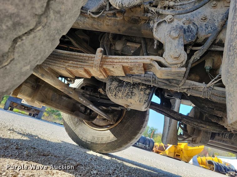 image for item DZ6737 2012 International  WorkStar 7500 dump truck