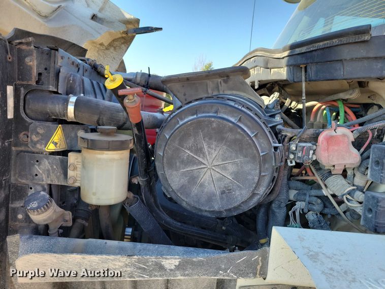 image for item DZ6737 2012 International  WorkStar 7500 dump truck