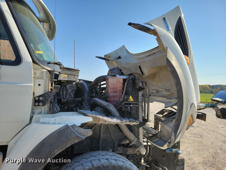 image for item DZ6737 2012 International  WorkStar 7500 dump truck