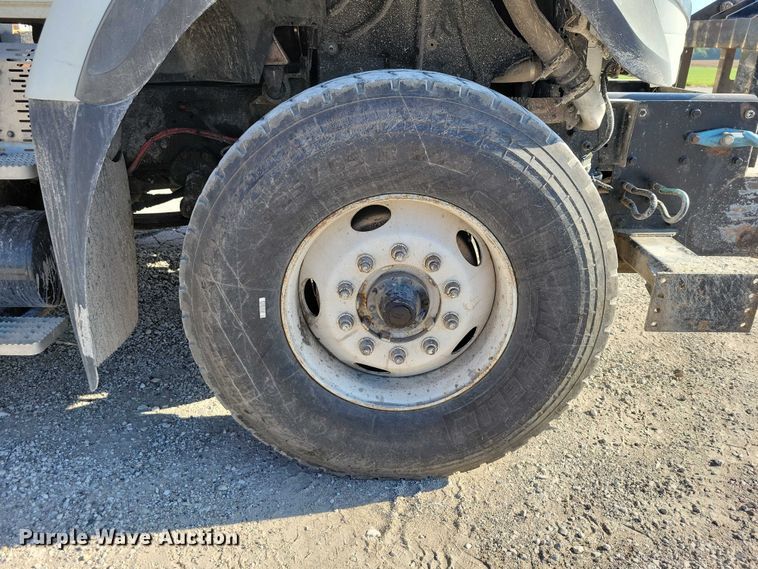 image for item DZ6737 2012 International  WorkStar 7500 dump truck