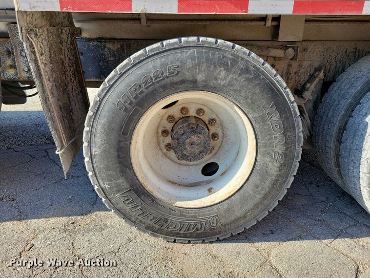 image for item DZ6737 2012 International  WorkStar 7500 dump truck