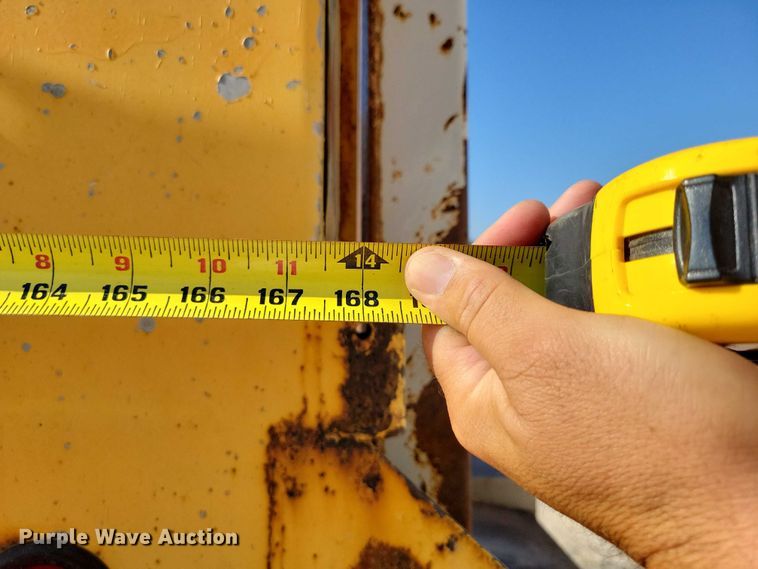 image for item DZ6738 1999 Freightliner FL112 dump truck