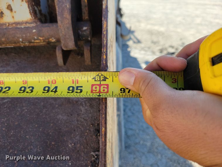 image for item DZ6738 1999 Freightliner FL112 dump truck