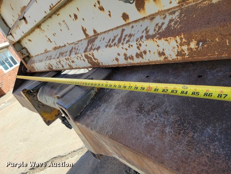 image for item DZ6738 1999 Freightliner FL112 dump truck