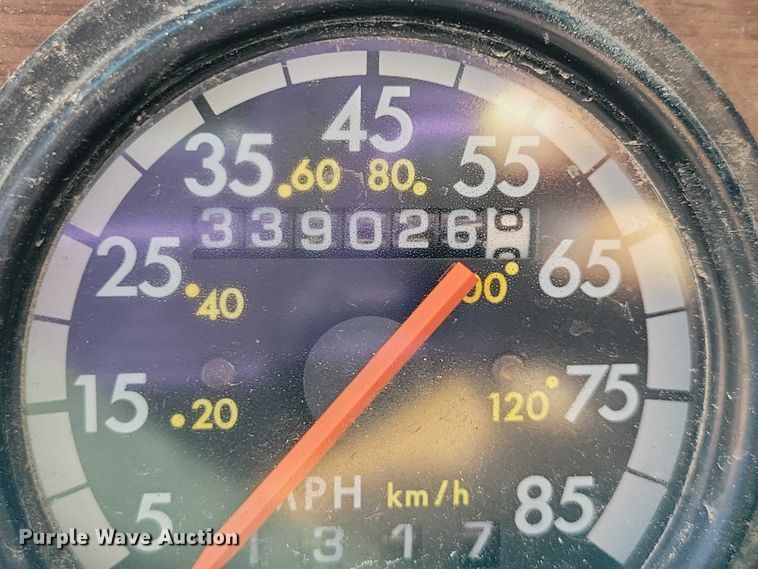 image for item DZ6738 1999 Freightliner FL112 dump truck