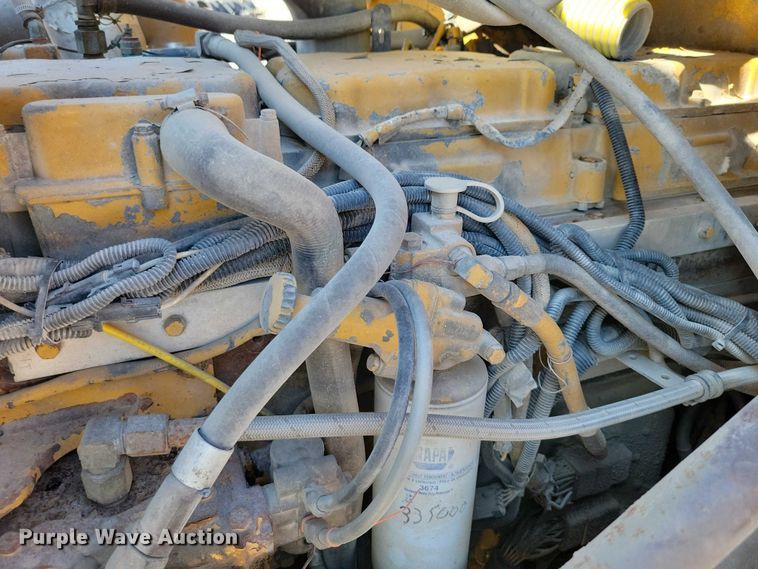 image for item DZ6738 1999 Freightliner FL112 dump truck
