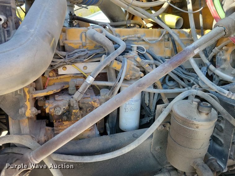 image for item DZ6738 1999 Freightliner FL112 dump truck