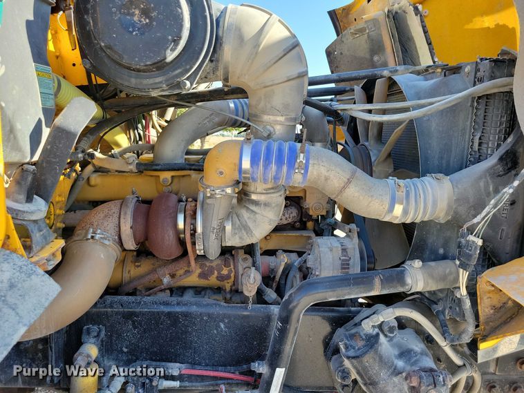 image for item DZ6738 1999 Freightliner FL112 dump truck