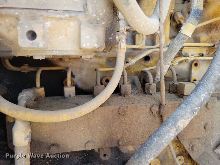 image for item DZ6739 1996 Ford L9000 dump truck