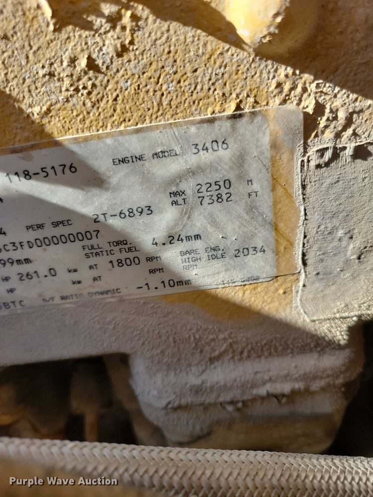 image for item DZ6739 1996 Ford L9000 dump truck