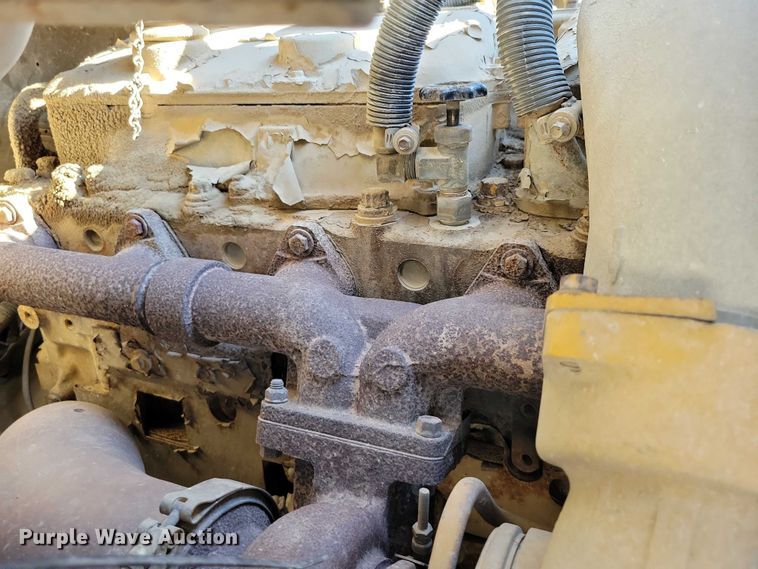 image for item DZ6739 1996 Ford L9000 dump truck