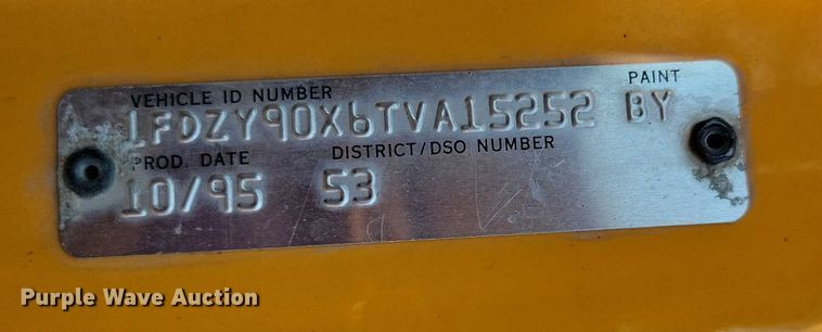 image for item DZ6739 1996 Ford L9000 dump truck