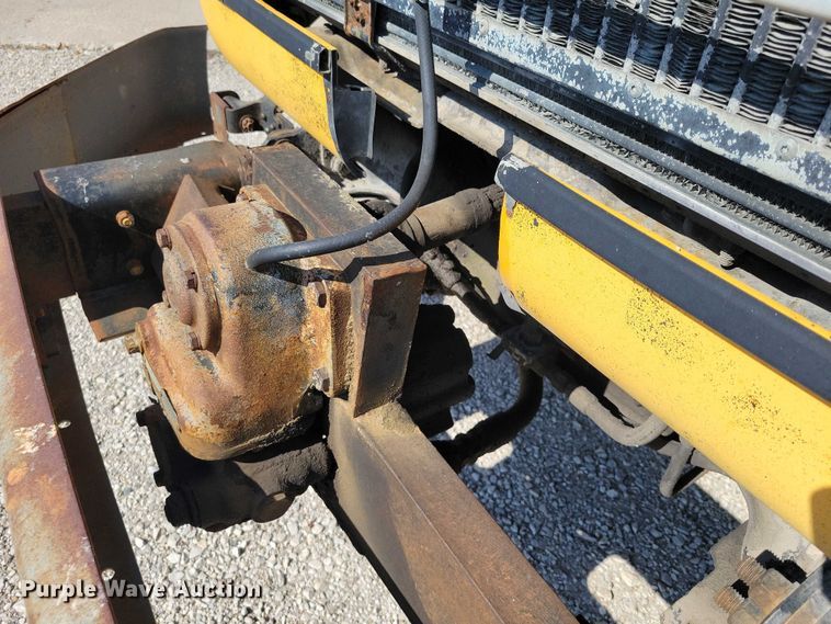 image for item DZ6740 1988 Ford L9000 dump truck