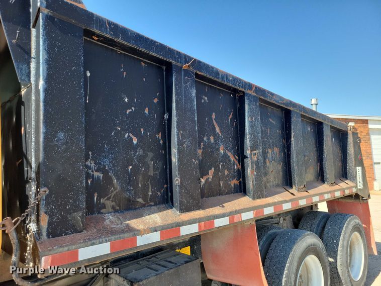 image for item DZ6740 1988 Ford L9000 dump truck