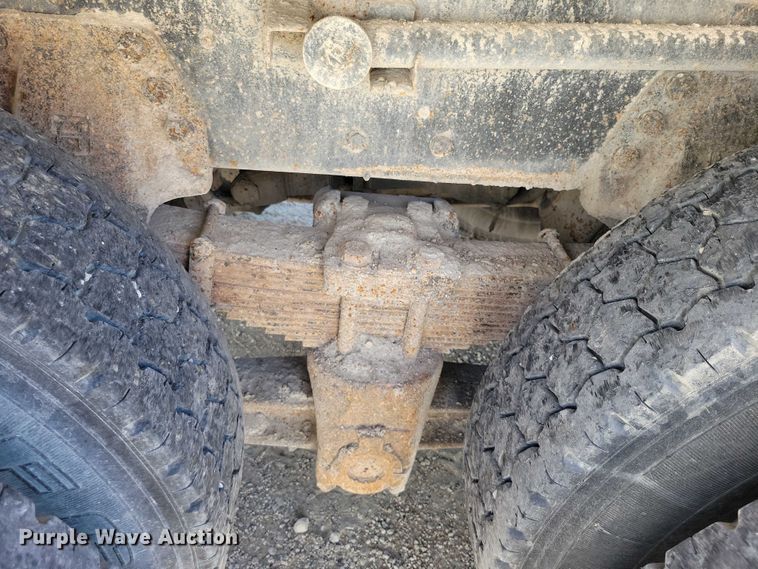 image for item DZ6740 1988 Ford L9000 dump truck