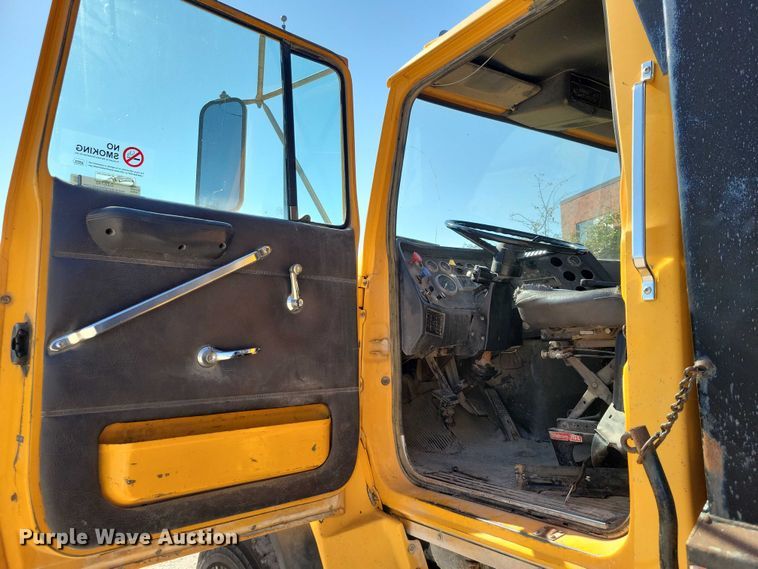 image for item DZ6740 1988 Ford L9000 dump truck