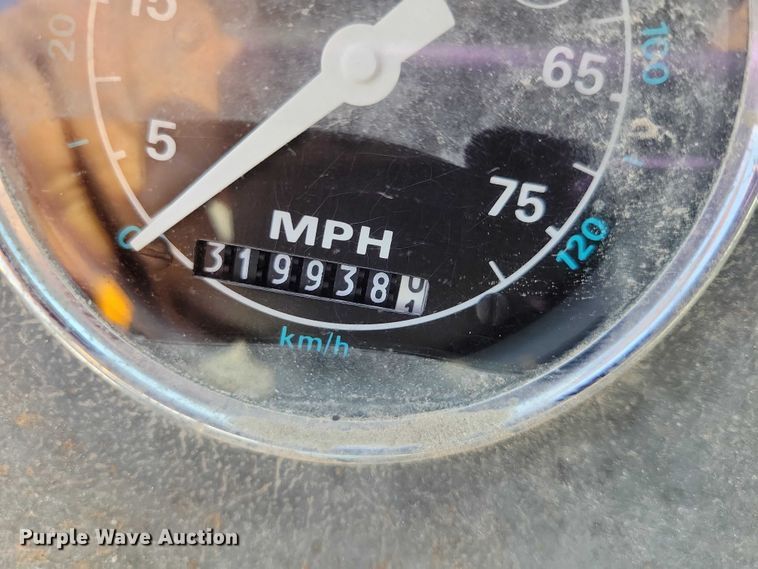 image for item DZ6740 1988 Ford L9000 dump truck